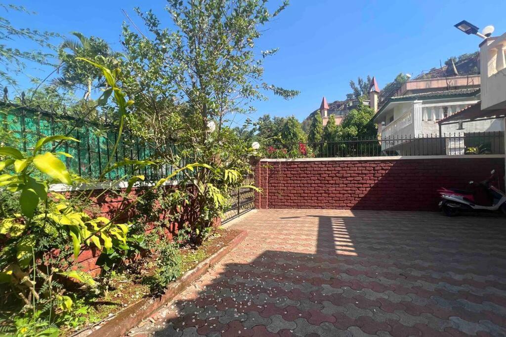 Valecha Villa Entire 4Bhkbunglow With 5000 Sq Ft Garden Lonavala Extérieur photo